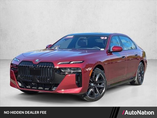 2023 BMW i7 xDrive60 — photo 1 of 13