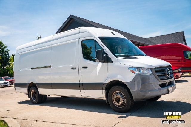 2019 Mercedes-Benz Sprinter 3500 XD Crew High Roof w/170  WB Van 3D — photo 1 of 1