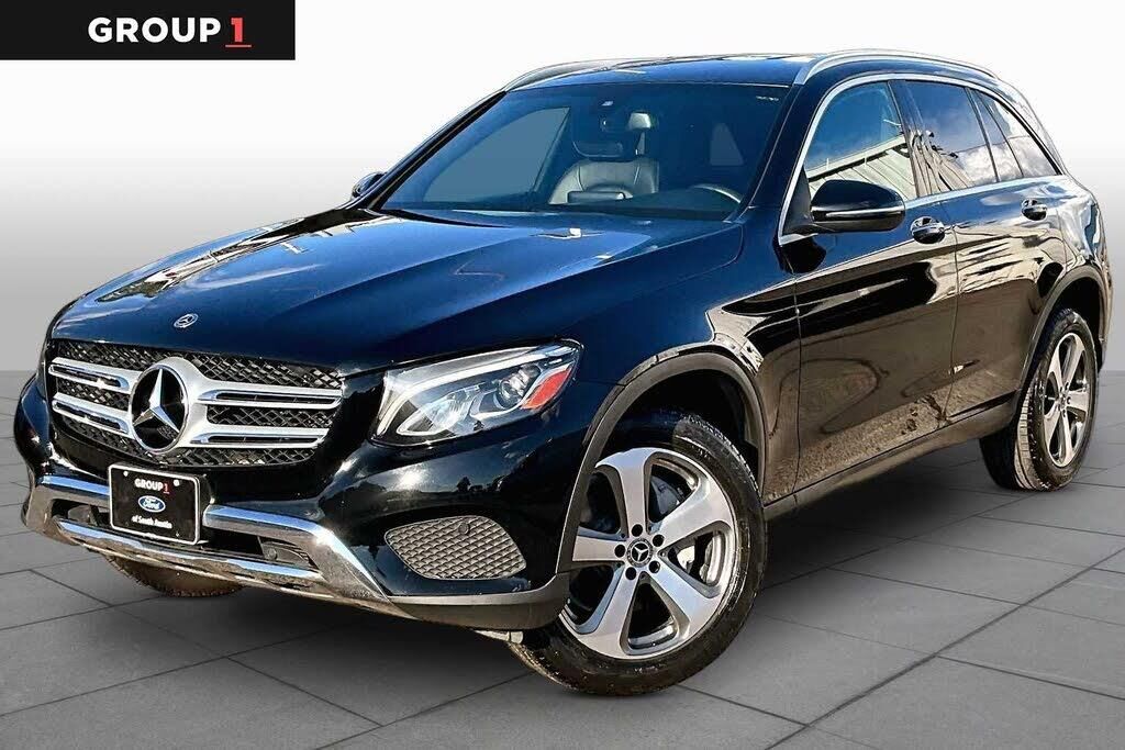2019 Mercedes-Benz GLC GLC 300 — photo 1 of 1