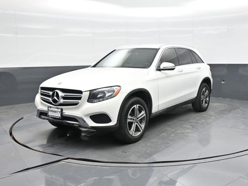 2019 Mercedes-Benz GLC GLC 300 — photo 1 of 1