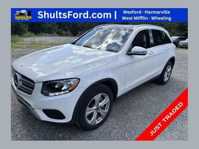 2017 Mercedes-Benz GLC GLC 300 — photo 1 of 29