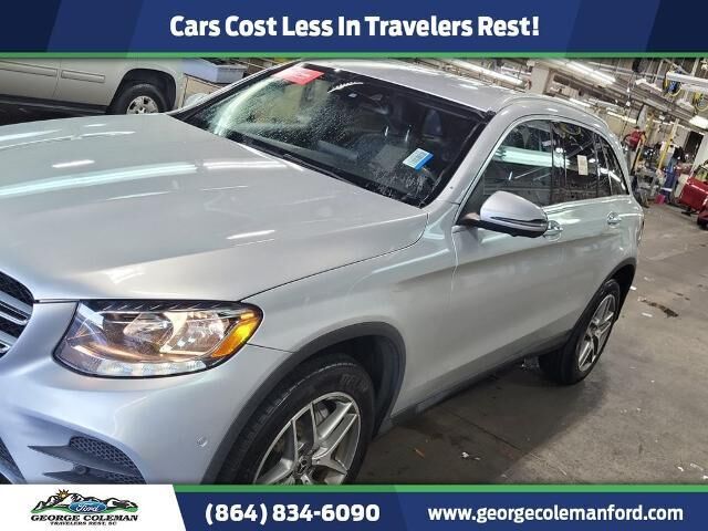 2019 Mercedes-Benz GLC GLC 300 — photo 1 of 6