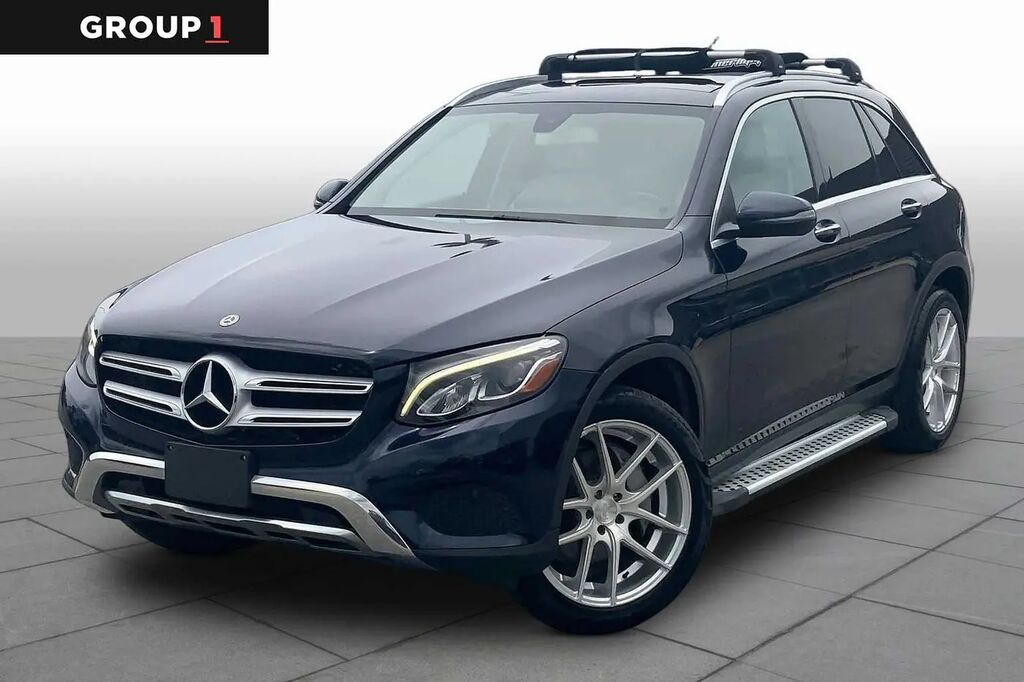 2019 Mercedes-Benz GLC GLC 300 4MATIC — photo 1 of 27