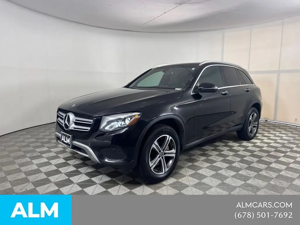 2019 Mercedes-Benz GLC GLC 300 4MATIC — photo 1 of 10
