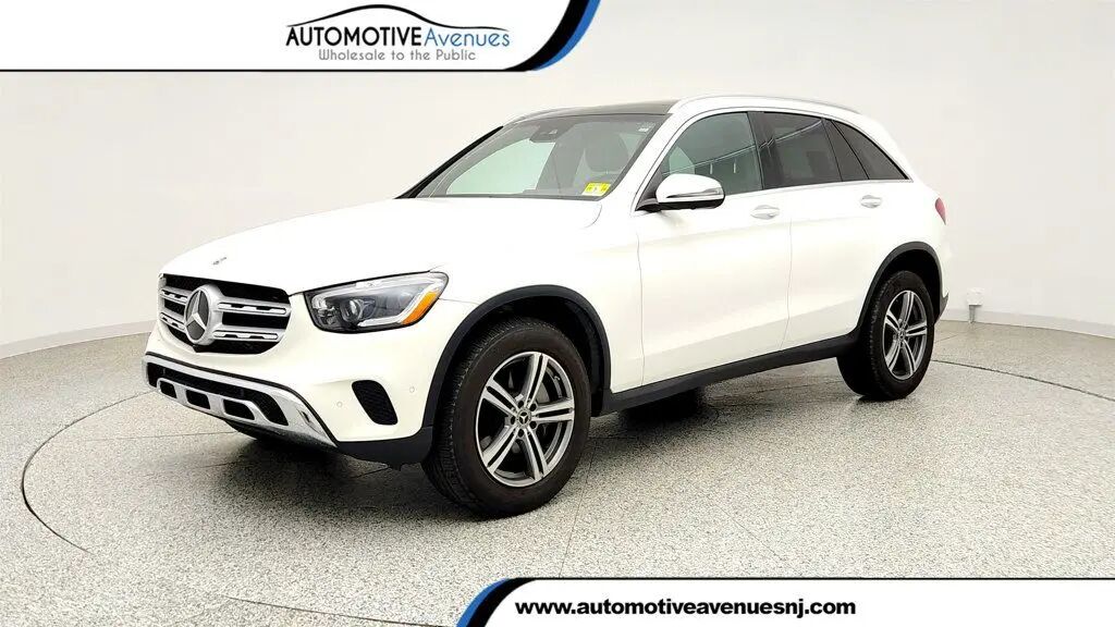 2020 Mercedes-Benz GLC GLC 300 4MATIC — photo 1 of 26