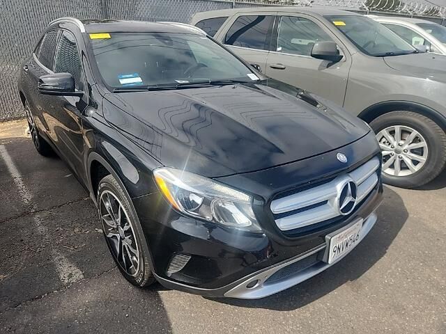 2017 Mercedes-Benz GLA GLA 250 — photo 1 of 13