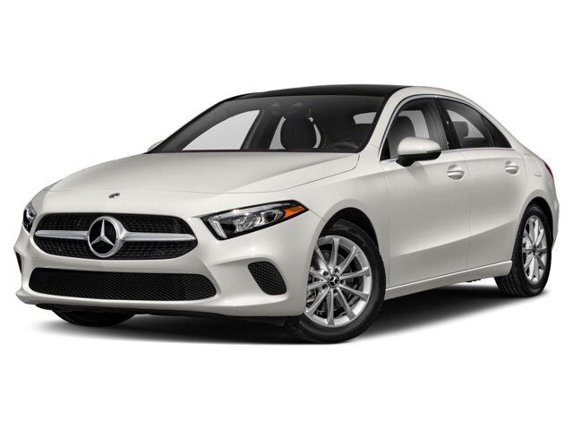 2019 Mercedes-Benz A-Class A 220 — photo 1 of 1