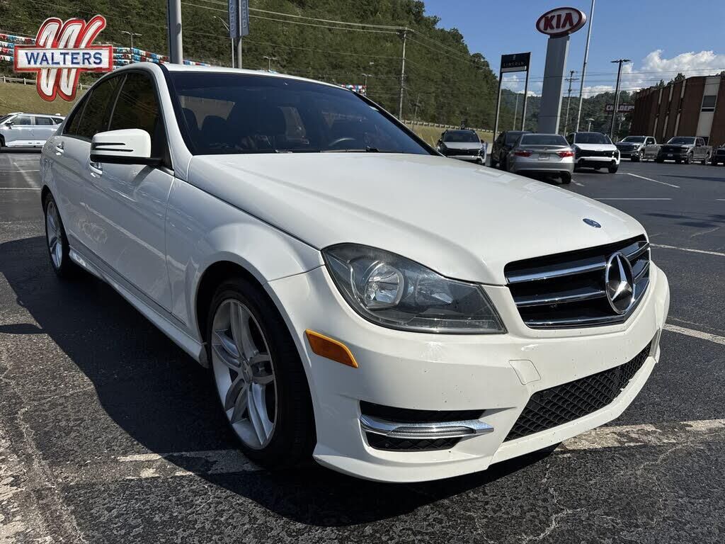 2014 Mercedes-Benz C-Class C 250 Sport — photo 1 of 1