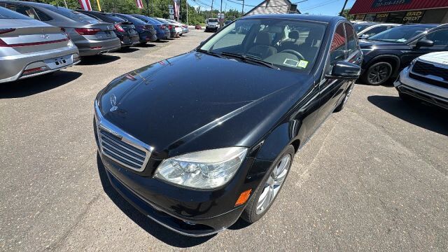 2011 Mercedes-Benz C-Class C 300 Luxury Sedan 4D — photo 1 of 8