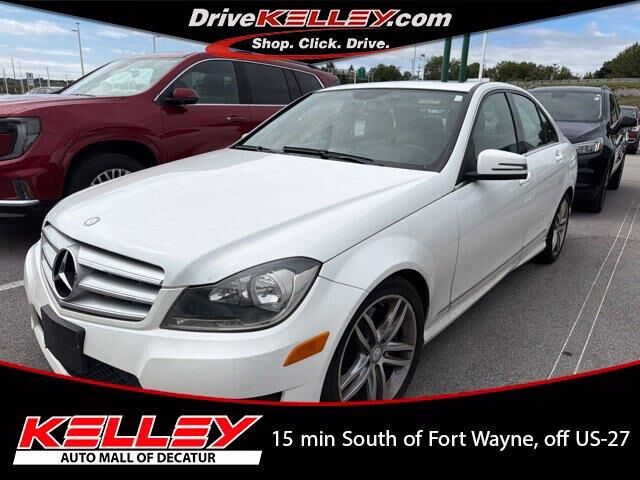 2013 Mercedes-Benz C-Class C 300 Luxury 4MATIC