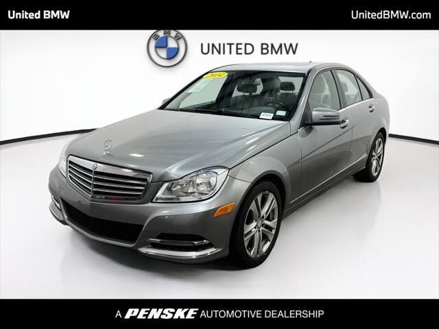 2014 Mercedes-Benz C-Class C 300 Luxury 4MATIC — photo 1 of 13