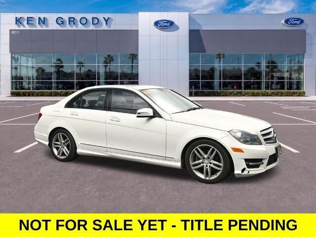 2012 Mercedes-Benz C-Class C 300 Luxury 4MATIC