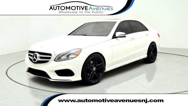 2016 Mercedes-Benz E-Class 4dr Sedan E 350 Sport RWD w/ Premium Package &amp; KEYLESS GO — photo 1 of 2