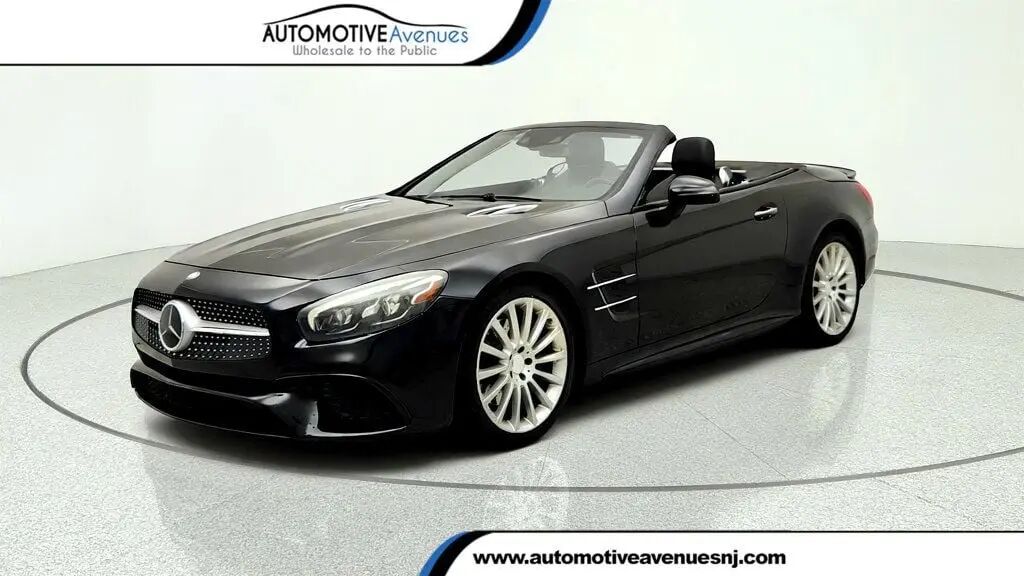 2017 Mercedes-Benz SL-Class SL 550 — photo 1 of 26