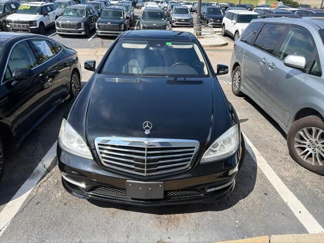 2013 Mercedes-Benz S-Class S 550 — photo 1 of 9