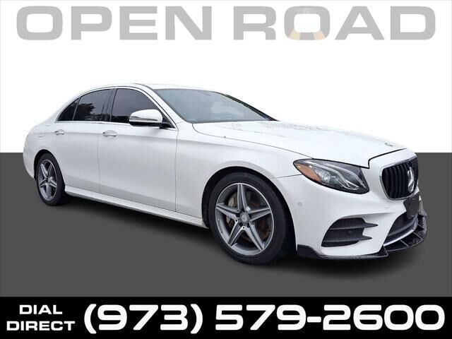 2017 Mercedes-Benz E-Class E 300 4MATIC — photo 1 of 13
