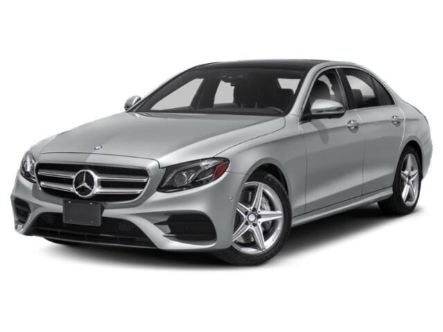 2017 Mercedes-Benz E-Class E 300 4MATIC — photo 1 of 25