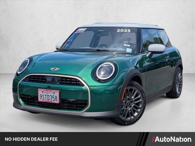 2025 MINI Hardtop 2 Door Cooper — photo 1 of 13