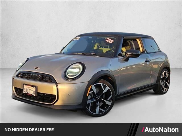 2025 MINI Hardtop 2 Door Cooper