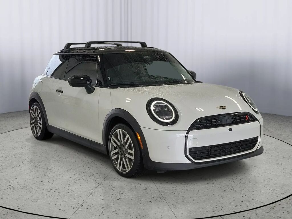 2025 MINI Hardtop 2 Door Cooper S — photo 1 of 13