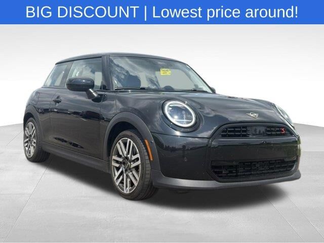 2025 MINI Hardtop 2 Door Cooper S Signature Trim