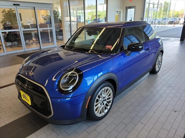 2025 MINI Hardtop 2 Door Cooper S — photo 1 of 26