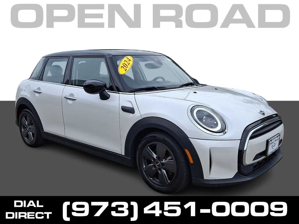 2024 MINI Hardtop 4 Door Cooper — photo 1 of 13