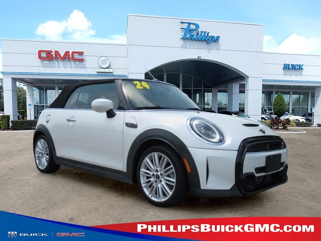 2024 MINI Convertible Cooper S — photo 1 of 1