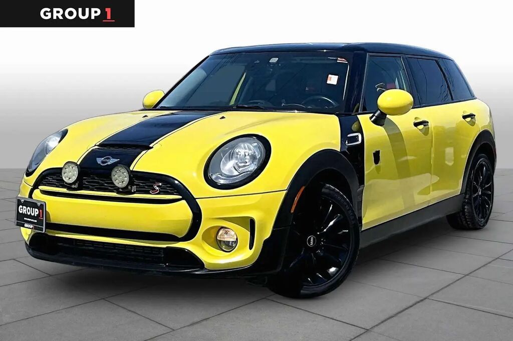 2019 MINI Clubman Cooper S — photo 1 of 13