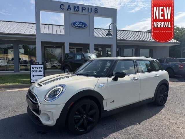 2017 MINI Clubman Cooper S ALL4 — photo 1 of 13