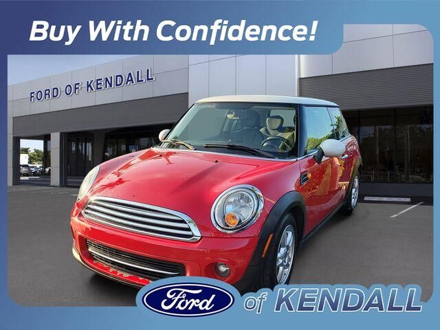 2013 MINI Hardtop Cooper