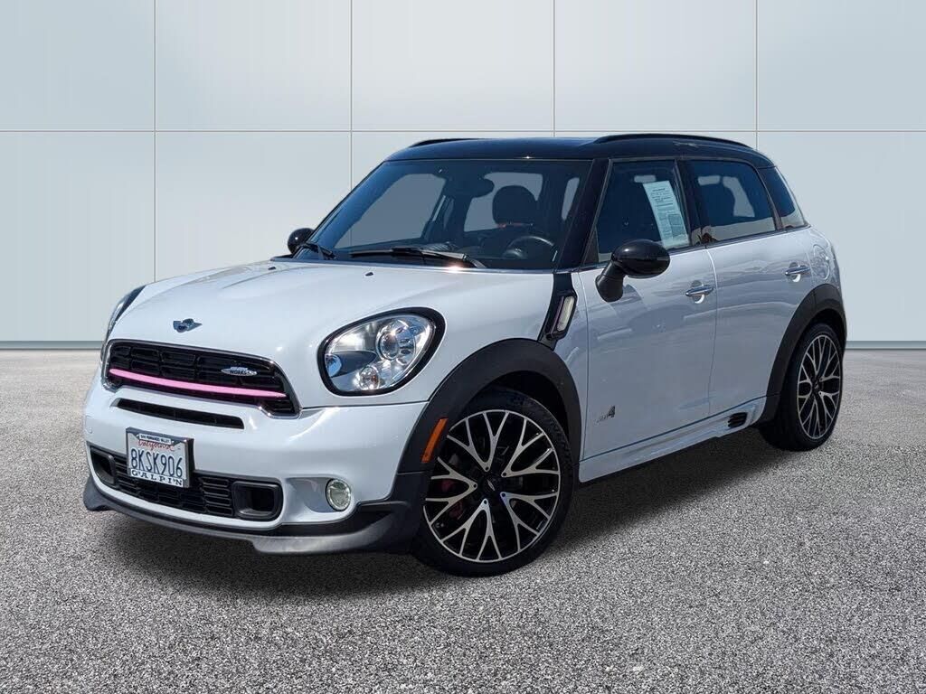 2016 MINI Countryman John Cooper Works ALL4 — photo 1 of 3