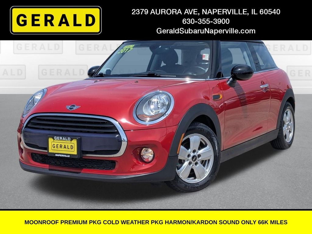 2017 MINI Hardtop 2 Door Base — photo 1 of 13