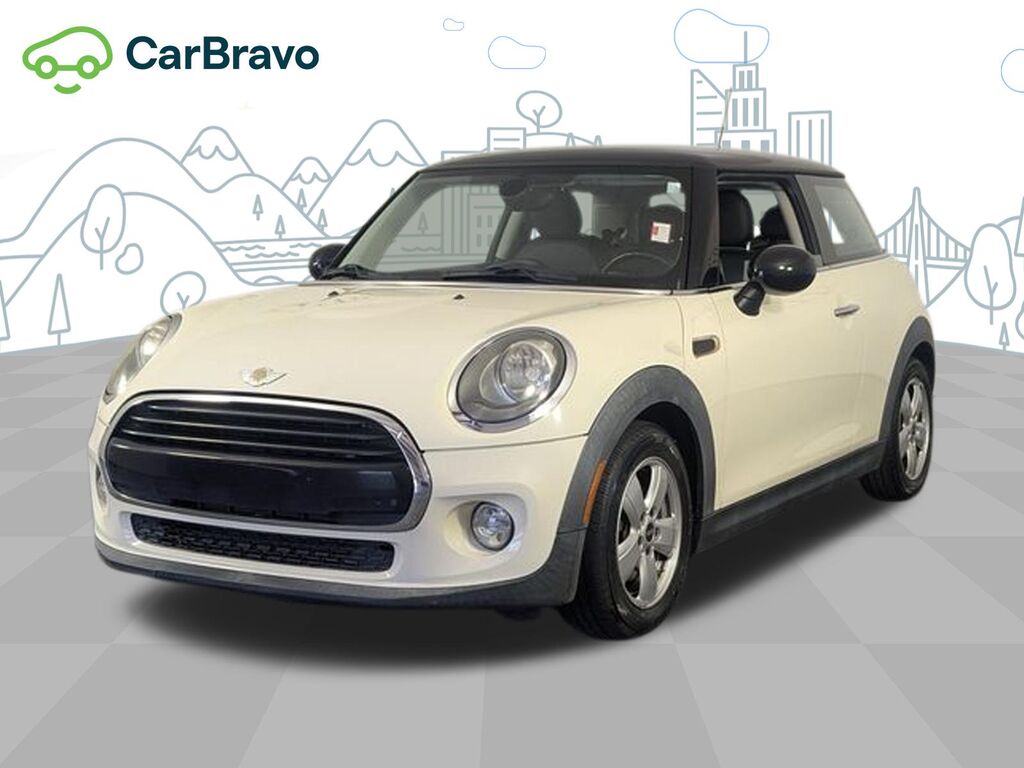 2017 MINI Hardtop 2 Door Cooper — photo 1 of 6