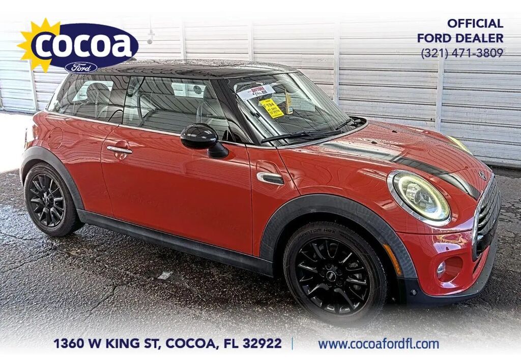 2019 MINI Hardtop 2 Door Cooper — photo 1 of 10