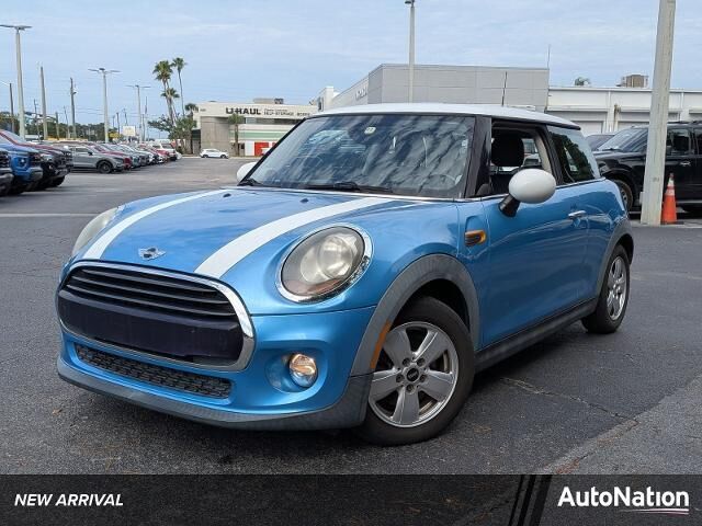 2016 MINI Hardtop 2 Door Cooper — photo 1 of 26