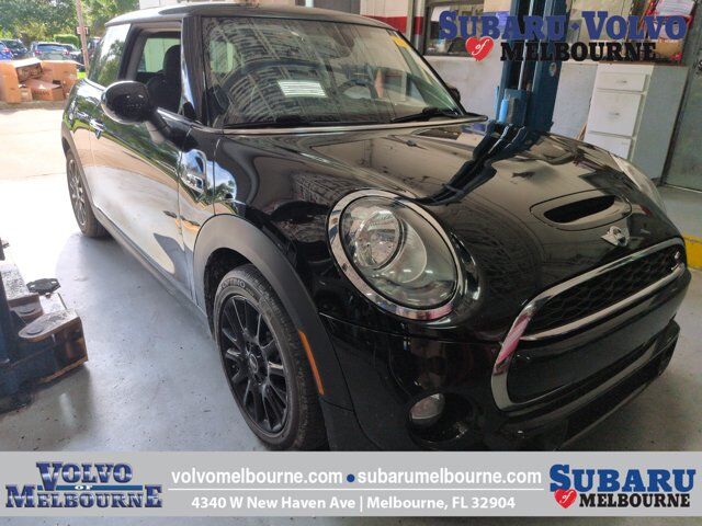 2017 MINI Hardtop 2 Door Cooper S