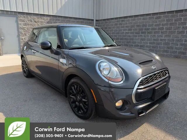 2015 MINI Hardtop 2 Door Cooper S
