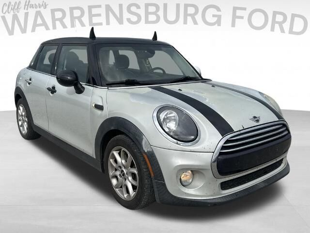 2019 MINI Hardtop 4 Door Cooper — photo 1 of 25