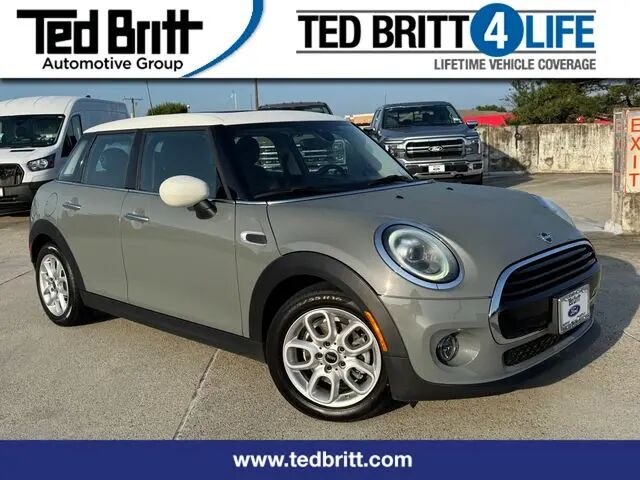 2021 MINI Hardtop 4 Door Cooper — photo 1 of 13