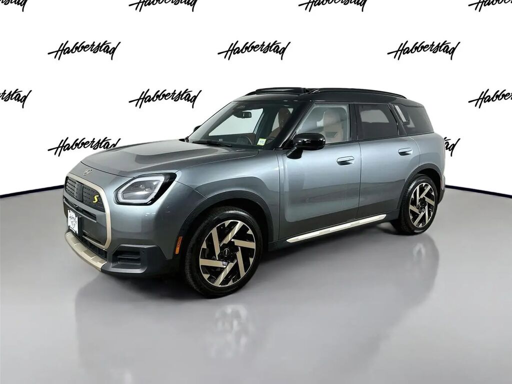 2025 MINI Countryman Cooper SE ALL4 — photo 1 of 13