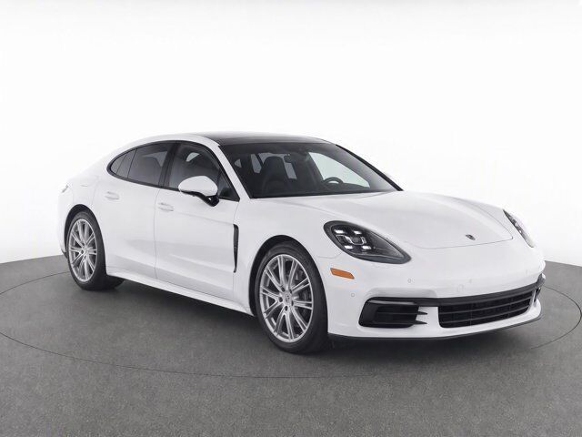 2019 Porsche Panamera 4