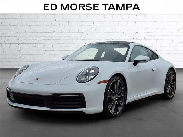 2020 Porsche 911 Carrera
