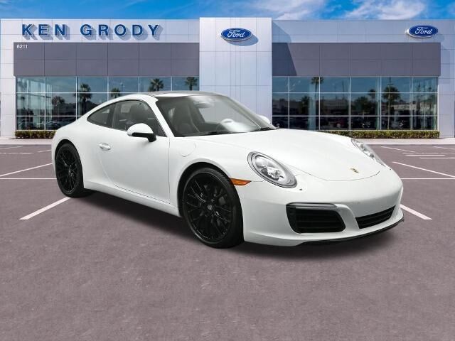 2017 Porsche 911 Carrera — photo 1 of 13