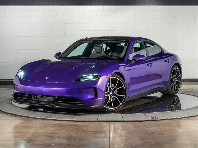 2025 Porsche Taycan 4