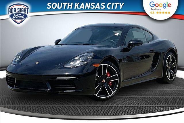 2024 Porsche 718 Cayman S — photo 1 of 26