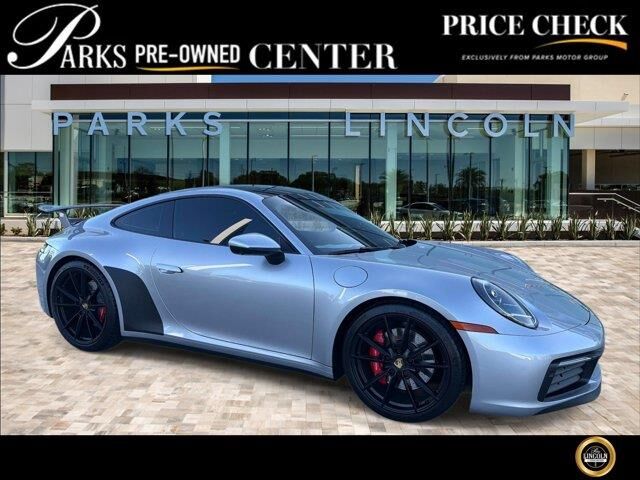 2020 Porsche 911 Carrera S — photo 1 of 11