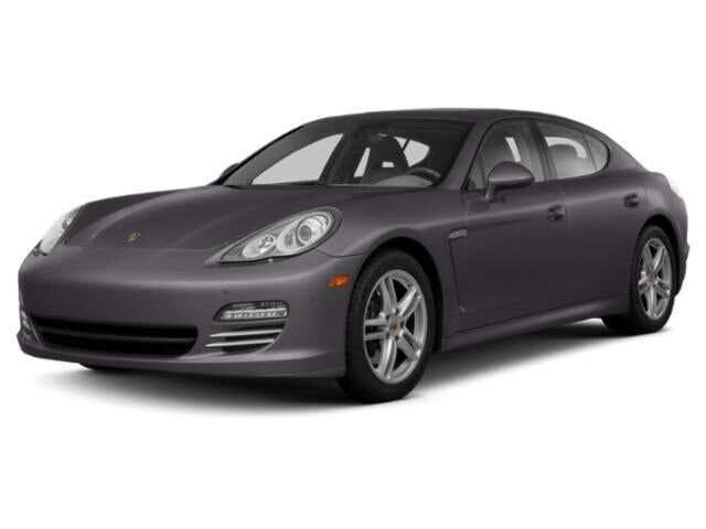 2013 Porsche Panamera Turbo — photo 1 of 13