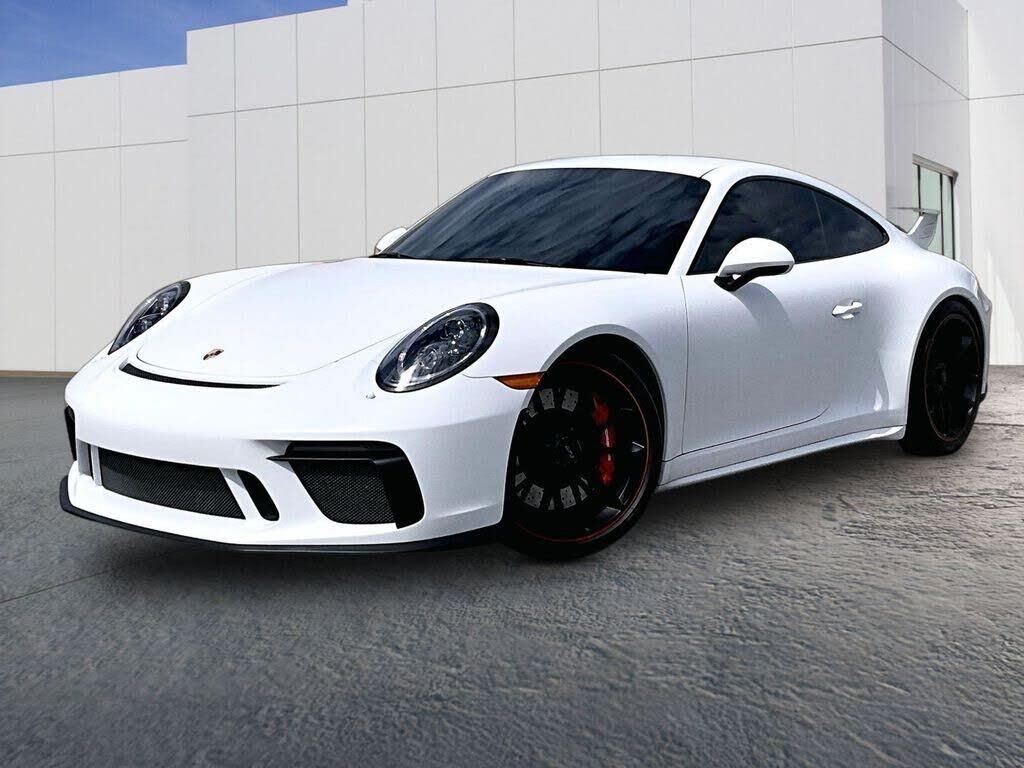 2018 Porsche 911 GT3 — photo 1 of 2