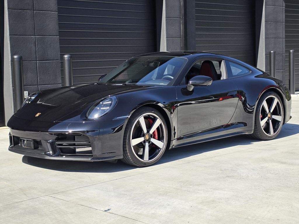 2025 Porsche 911 Carrera S — photo 1 of 13